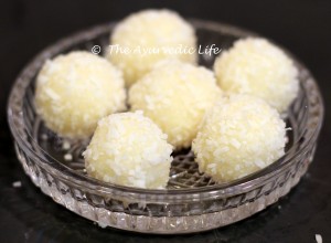 Coconut Laddoo