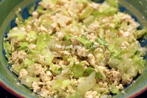 Tofu Paratha - Filling with Lettuce