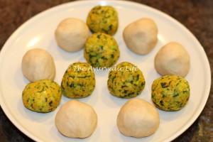 Mixed Vegetable Besan Paratha - Dough and Filling