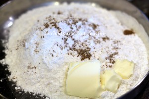Thenkuzhal - Flour, Jeera, Hing, Butter
