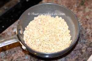 Thenkuzhal - Roasted Urad Dhal