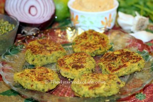 Mung Falafel - Closeup