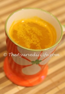 Cold & Cough - Salt & Turmeric Water
