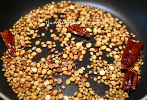 Arachuvitta Sambhar - Roasted Spices