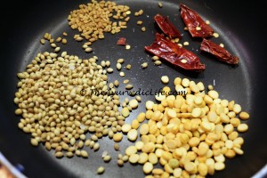 Arachuvitta Sambhar - Whole Spices
